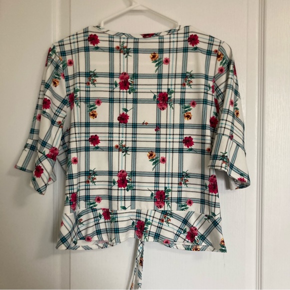 STREETWEAR SOCIETY | Crop Top - Picture 2 of 2